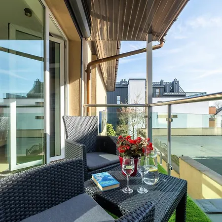 Rodzinne Typu W Mielnie Blisko Plazy Parking By Renters