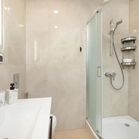 Rodzinne Typu W Mielnie Blisko Plazy Parking By Renters *