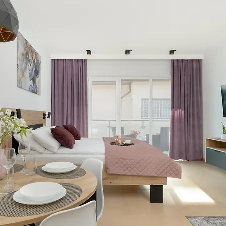 Appartement Rodzinne Typu W Mielnie Blisko Plazy Parking By Renters *