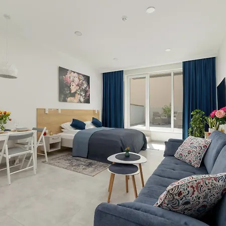 Rodzinne Typu W Mielnie Blisko Plazy Parking By Renters شقة ميلنو